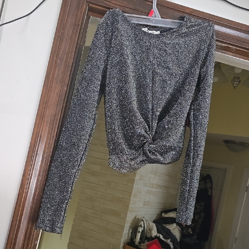 Gray Long Sleeve Crop Blouse with Tie Front